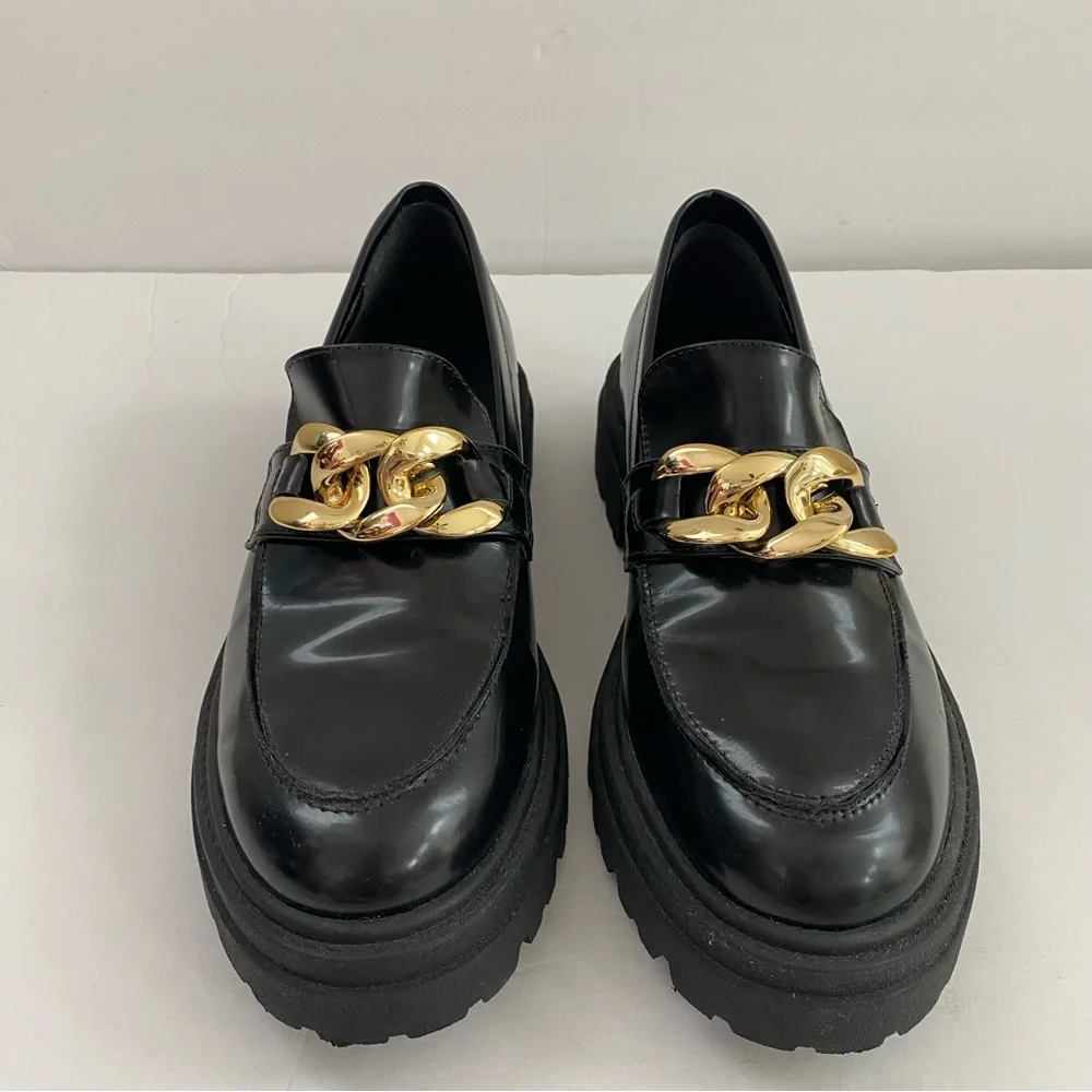 Steve Madden Makira Black Chunky Loafers with Gold Chain Size 8.5 - Picture 5 of 9